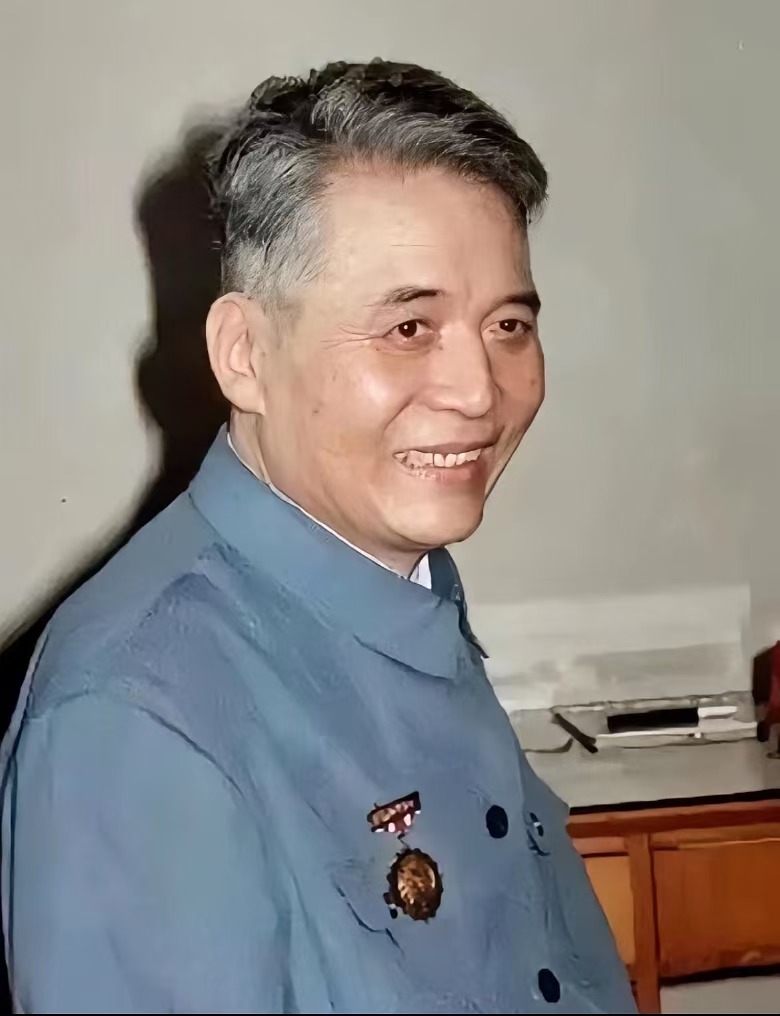 “两弹元勋”邓稼先